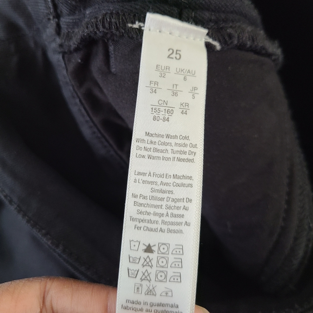 Spanx The Signature Capri Black Size 25 - Picture 7 of 8